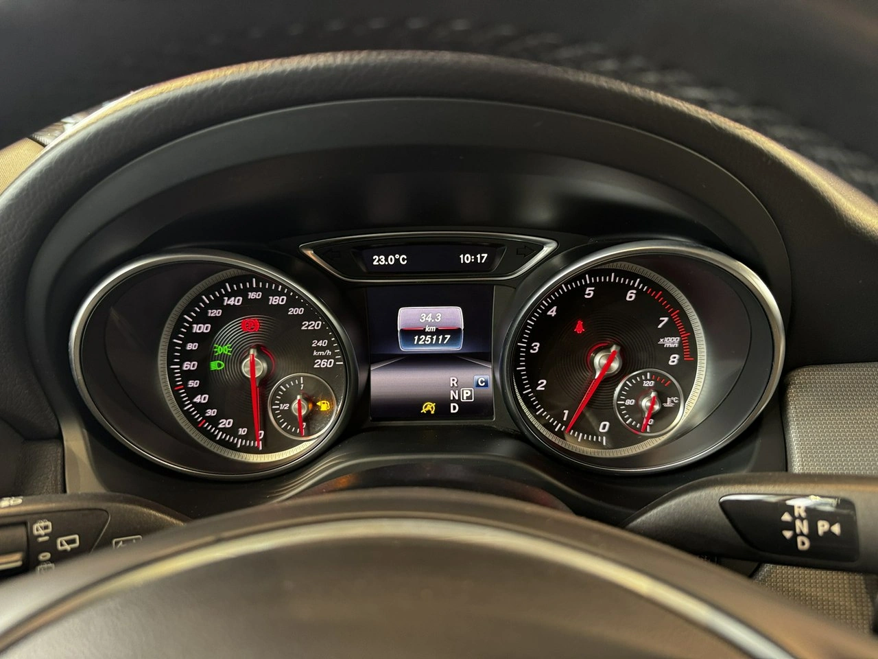 Mercedes GLA 200 - Zdjęcie 19