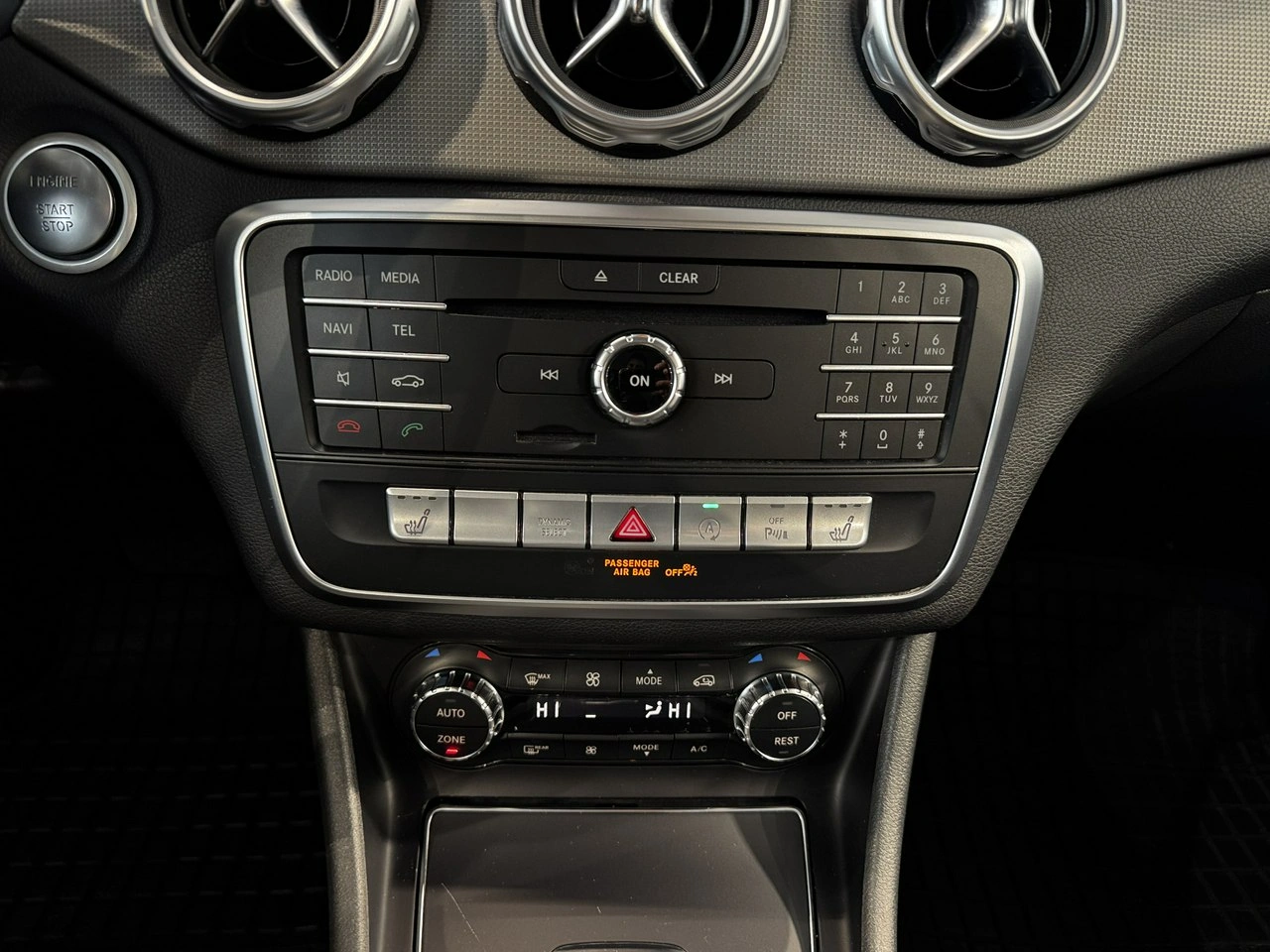 Mercedes GLA 200 - Zdjęcie 23