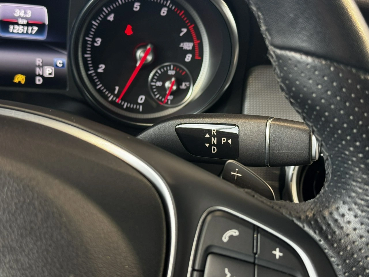 Mercedes GLA 200 - Zdjęcie 24