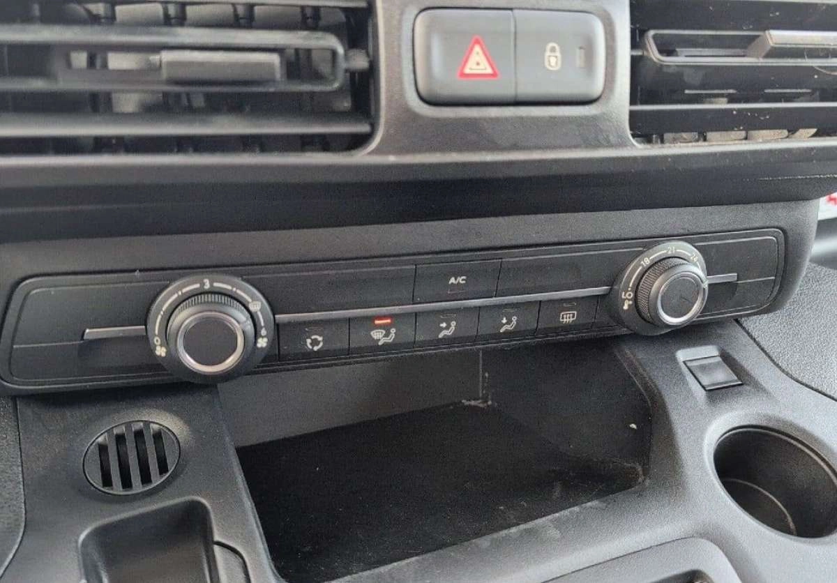 Opel Combo - Zdjęcie 19