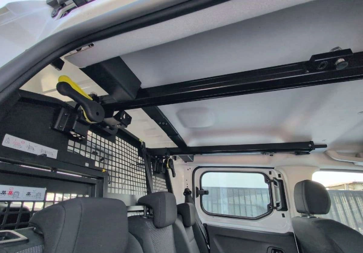 Opel Combo - Zdjęcie 29