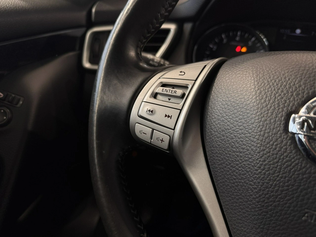 Nissan Qashqai - Zdjęcie 14