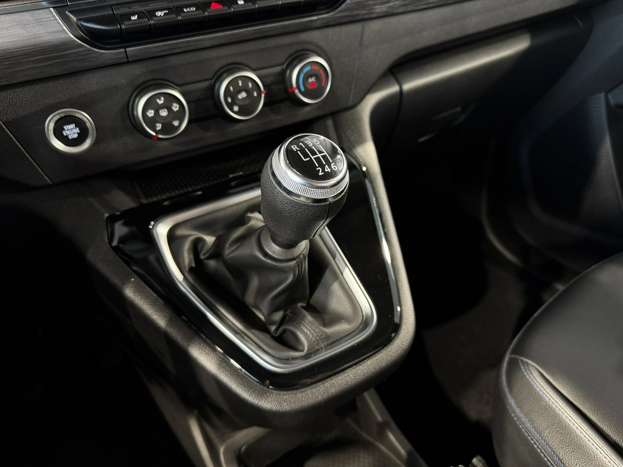 Nissan Townstar - Zdjęcie 24