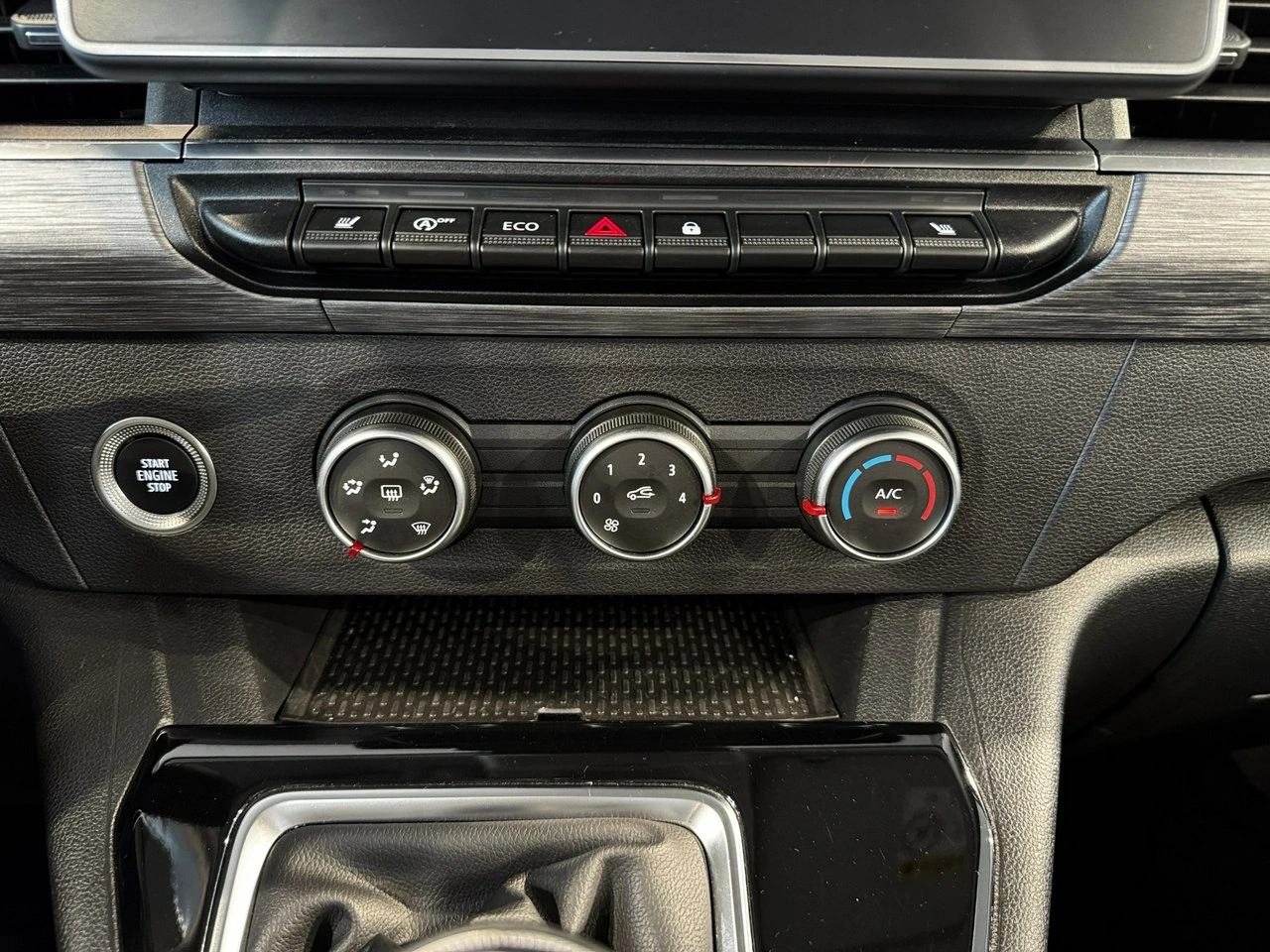 Nissan Townstar - Zdjęcie 23