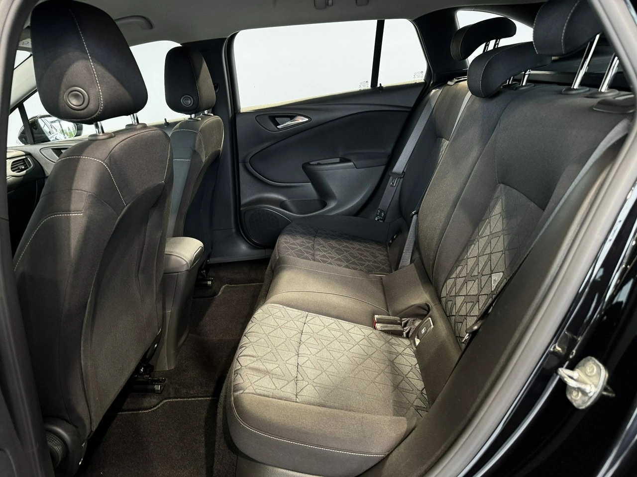 Opel Astra - Zdjęcie 12