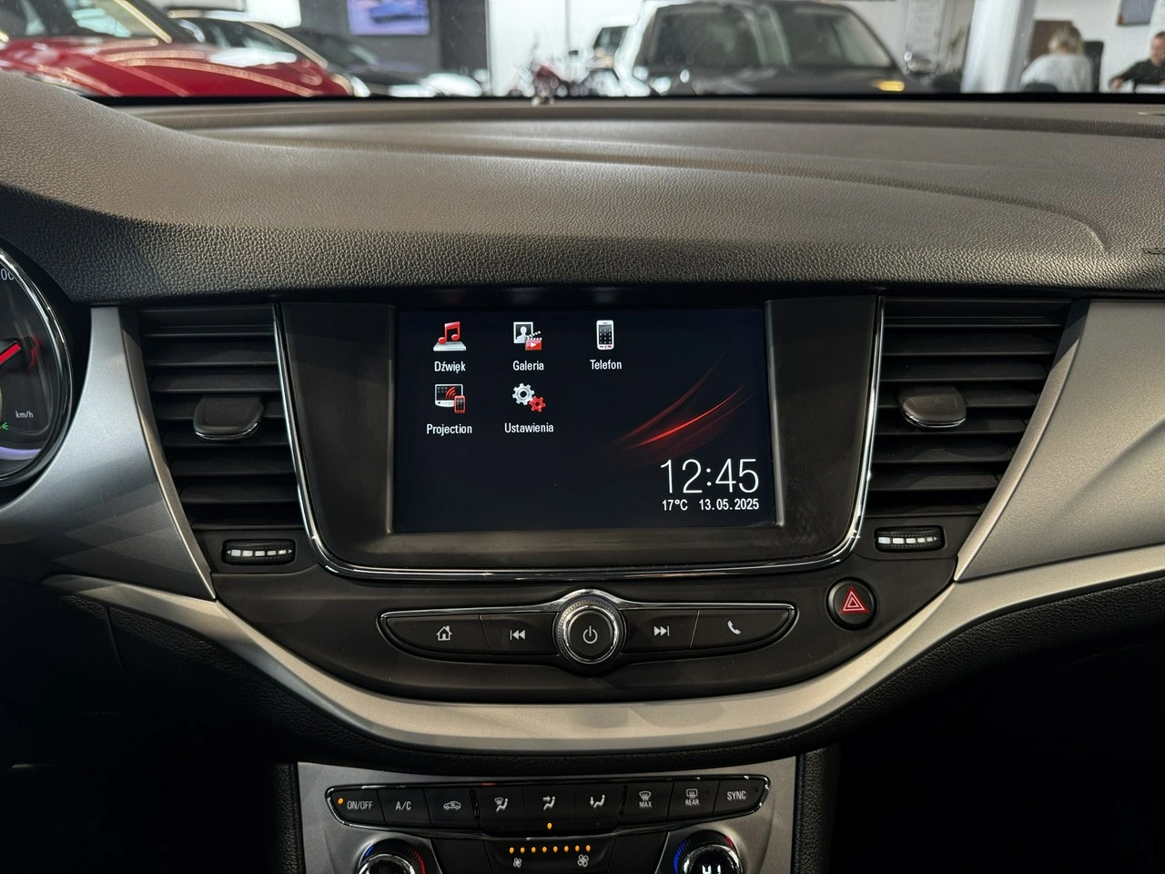 Opel Astra - Zdjęcie 21