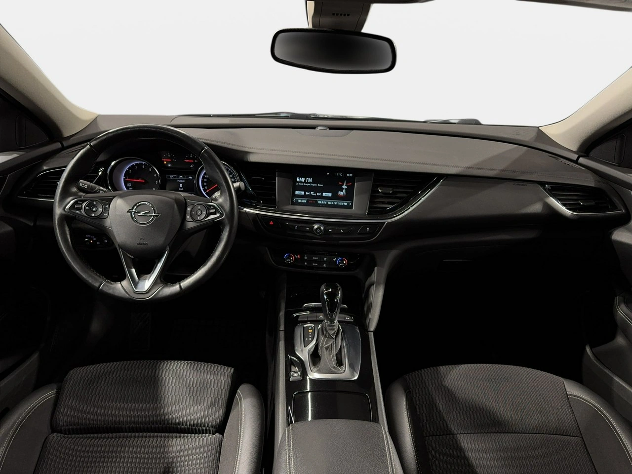 Opel Insignia - Zdjęcie 16