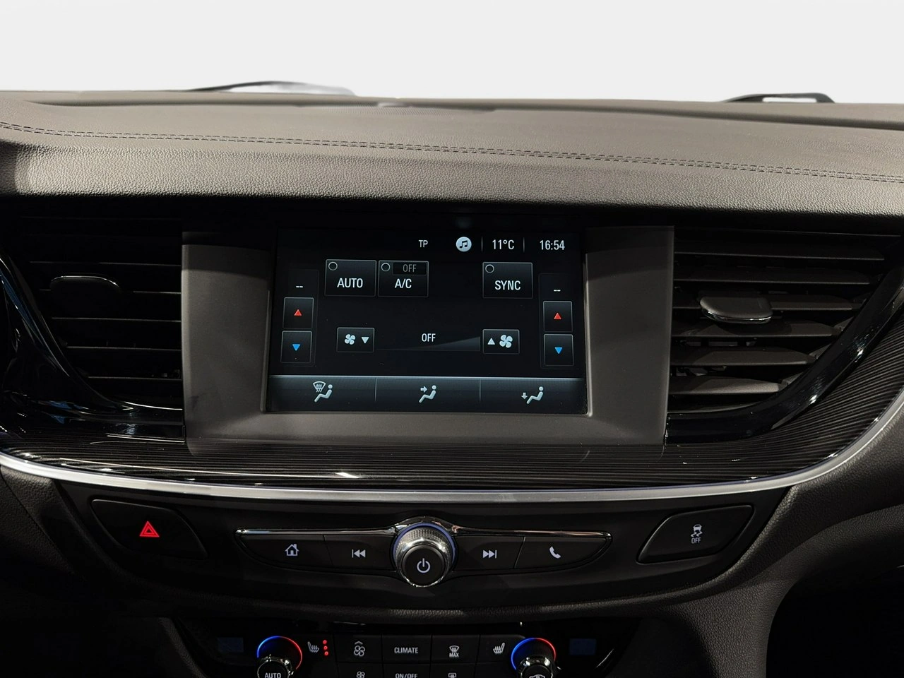 Opel Insignia - Zdjęcie 24