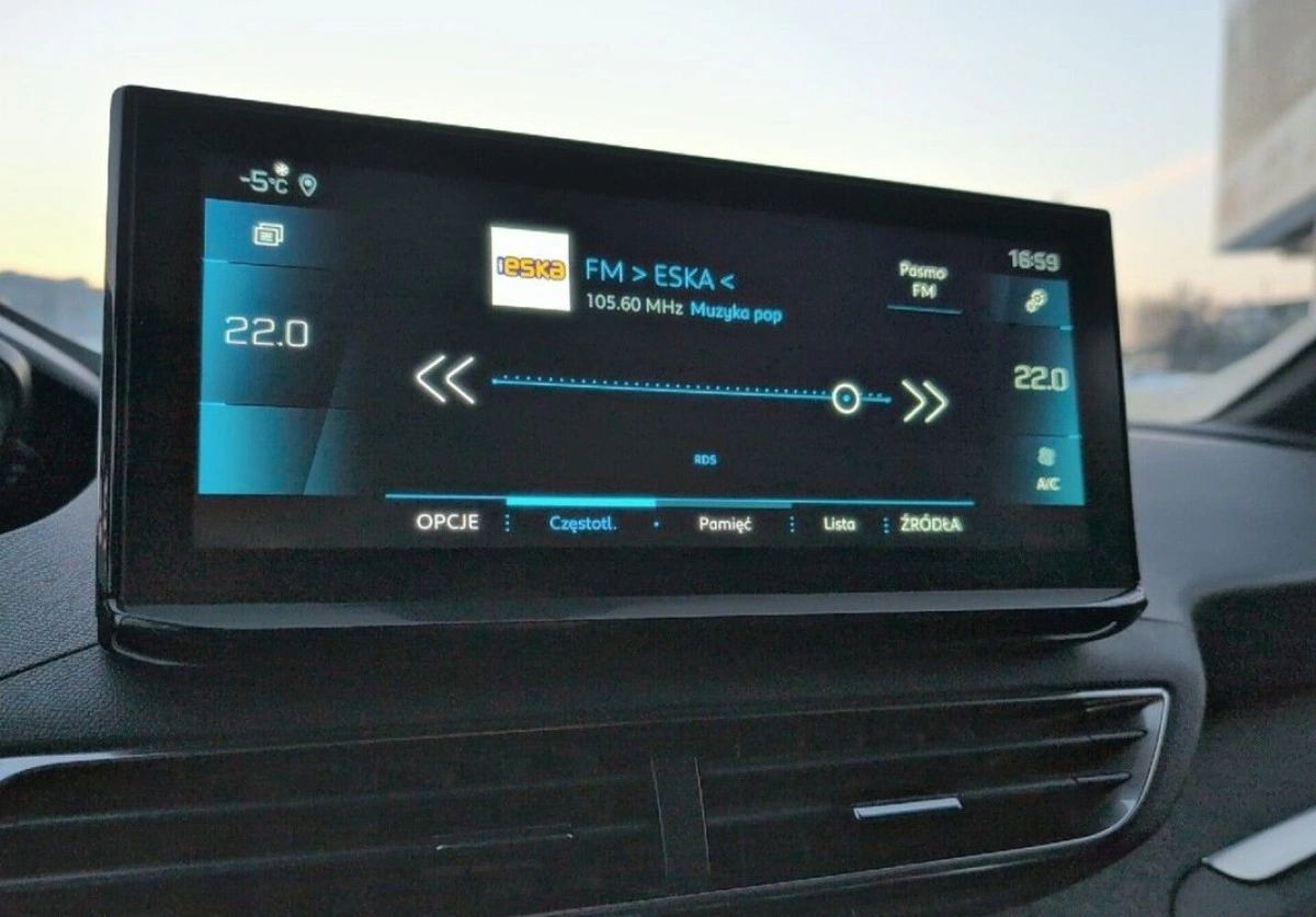 Peugeot 5008 - Zdjęcie 21