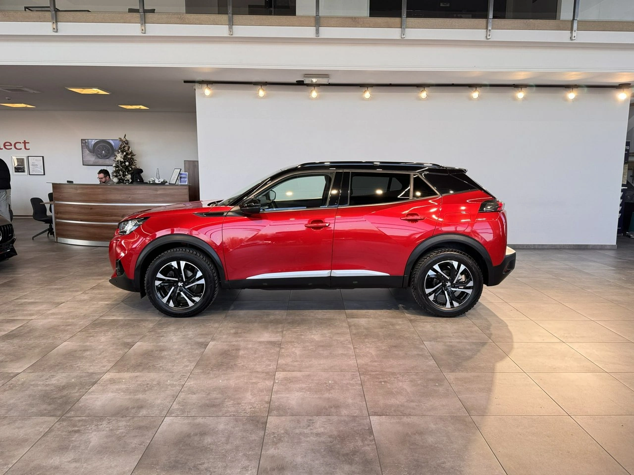 Peugeot 2008 - Zdjęcie 4