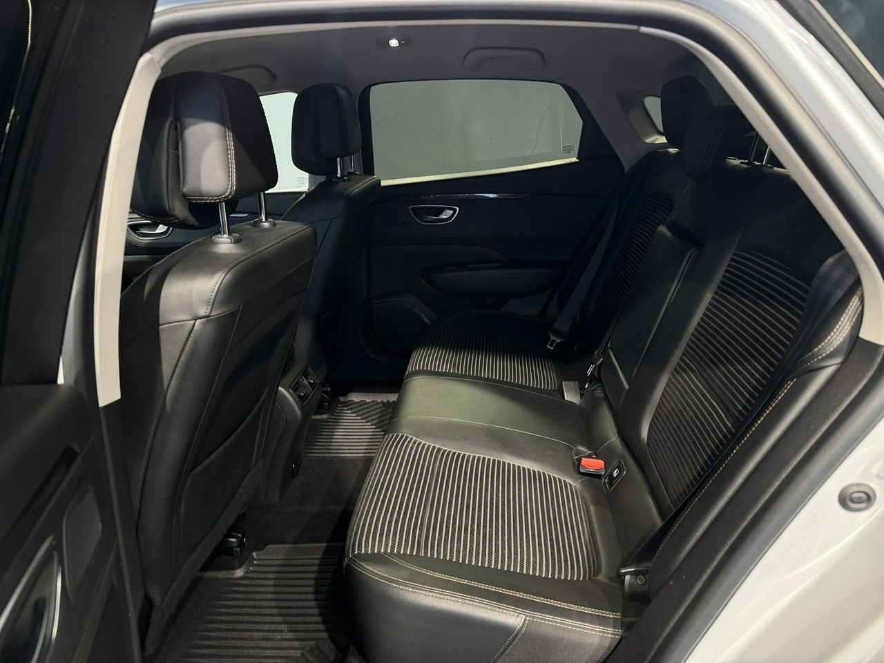 Renault Talisman - Zdjęcie 15