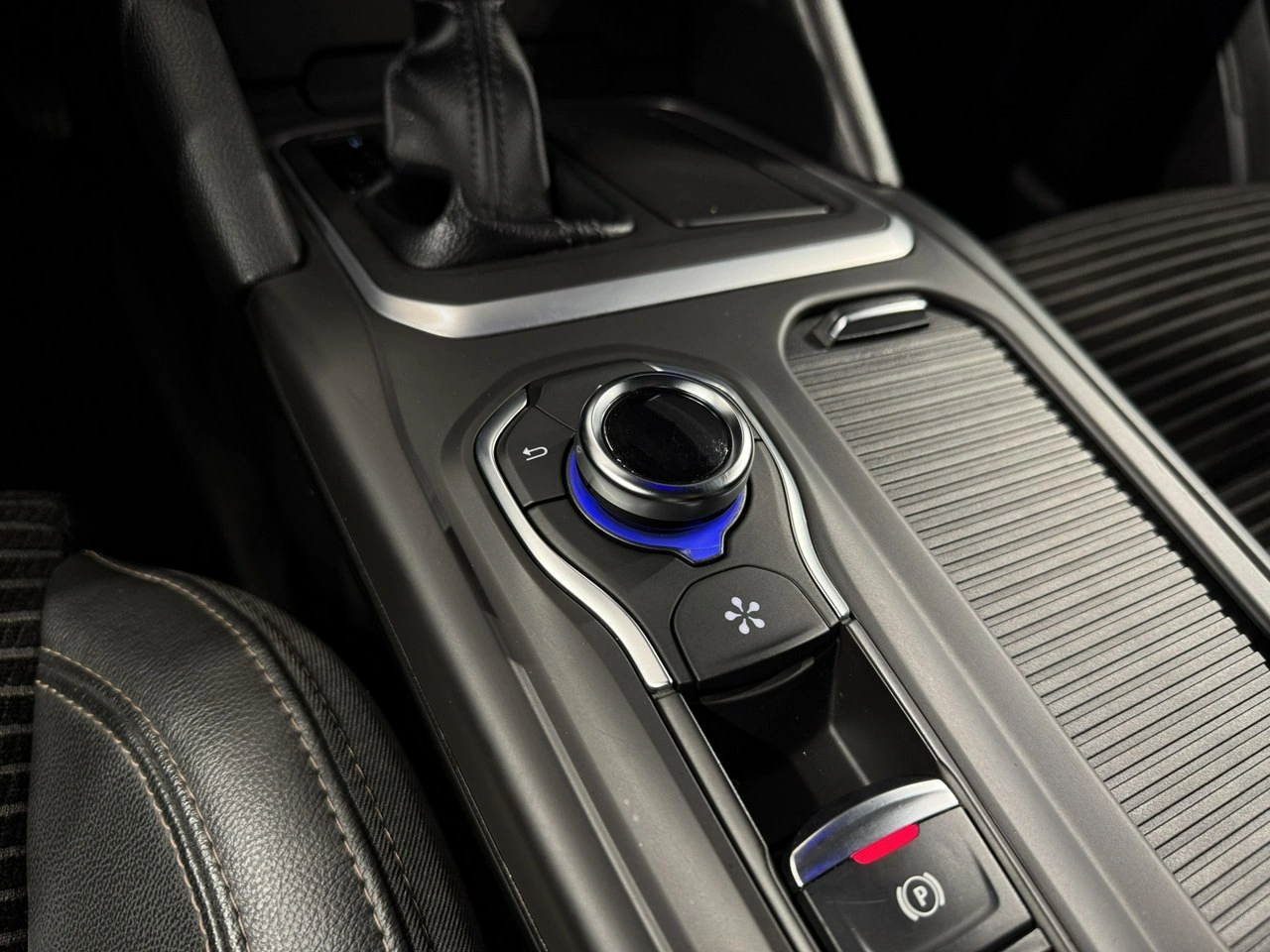 Renault Talisman - Zdjęcie 26