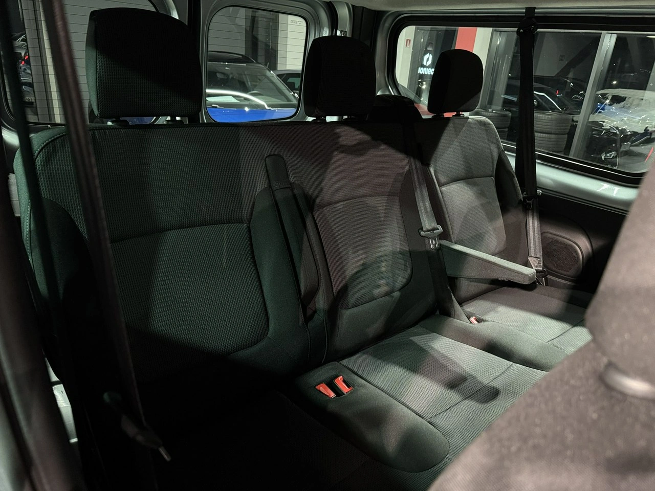 Renault Trafic - Zdjęcie 14