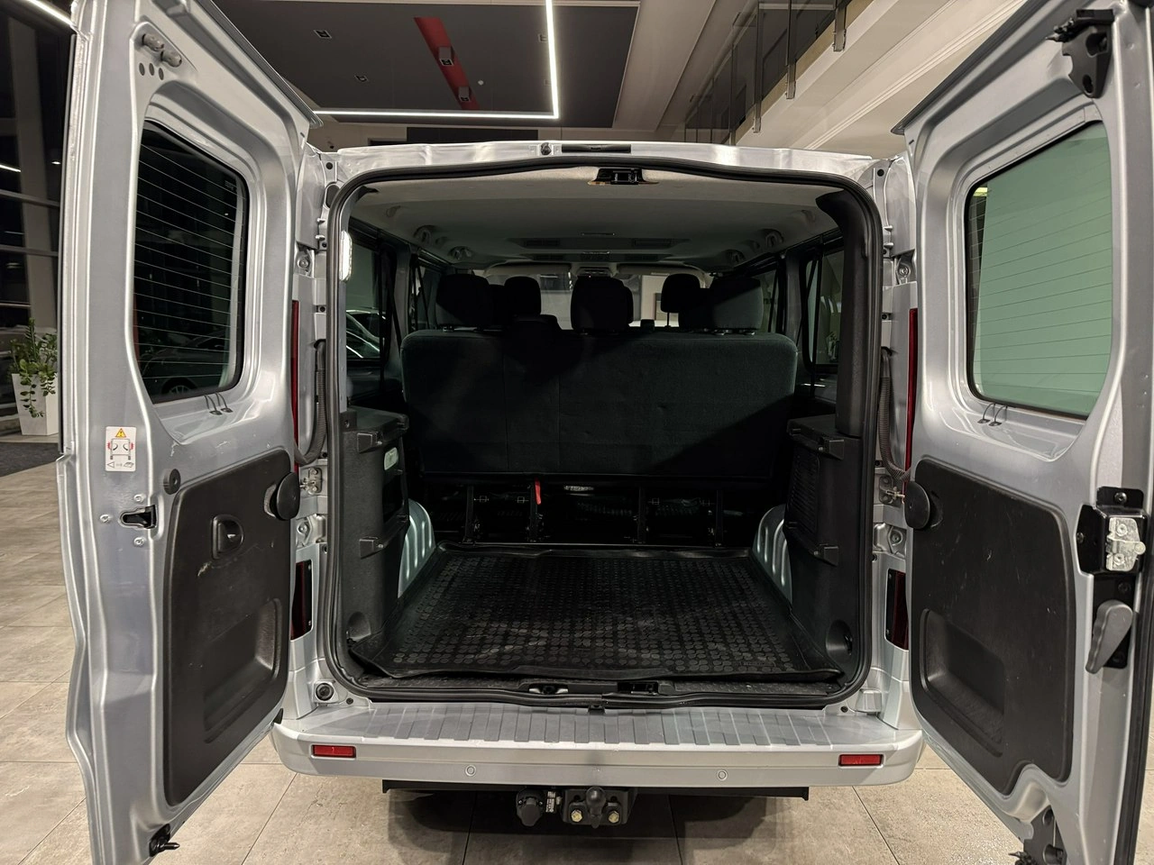 Renault Trafic - Zdjęcie 15