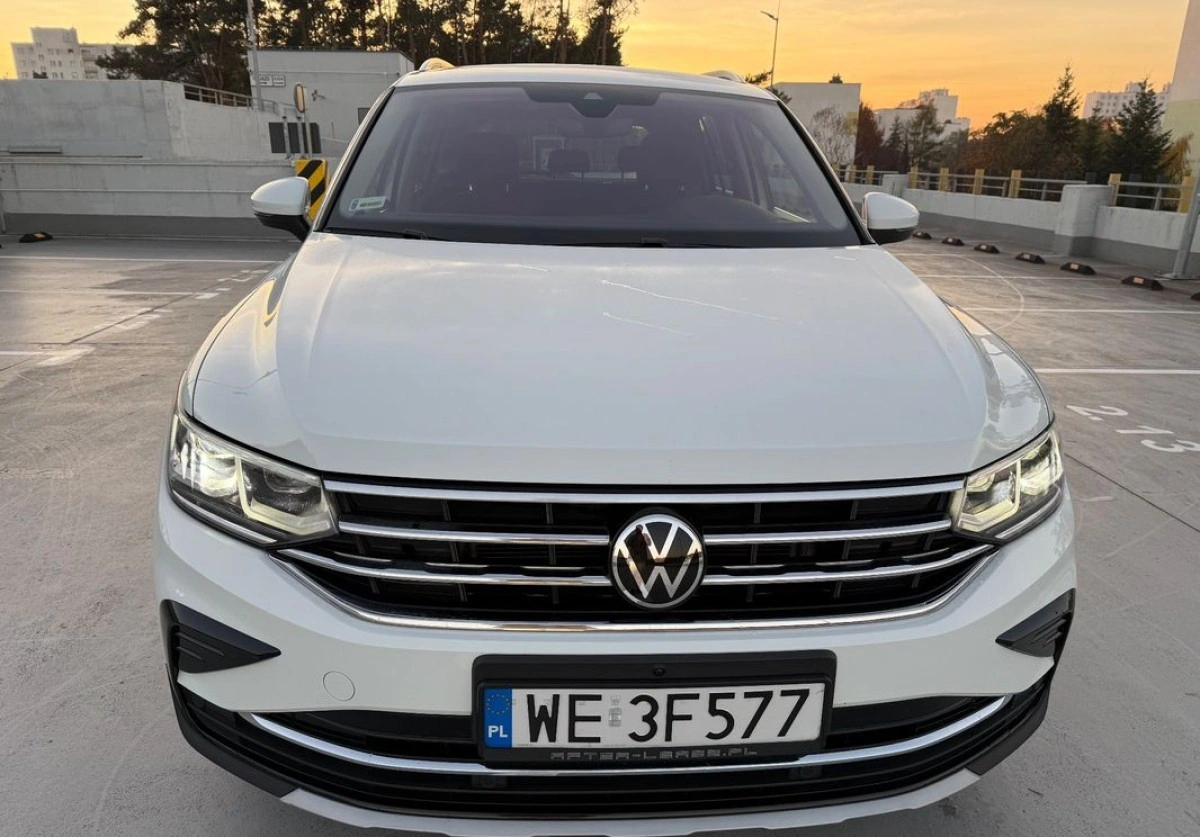 Volkswagen Tiguan - Zdjęcie 12