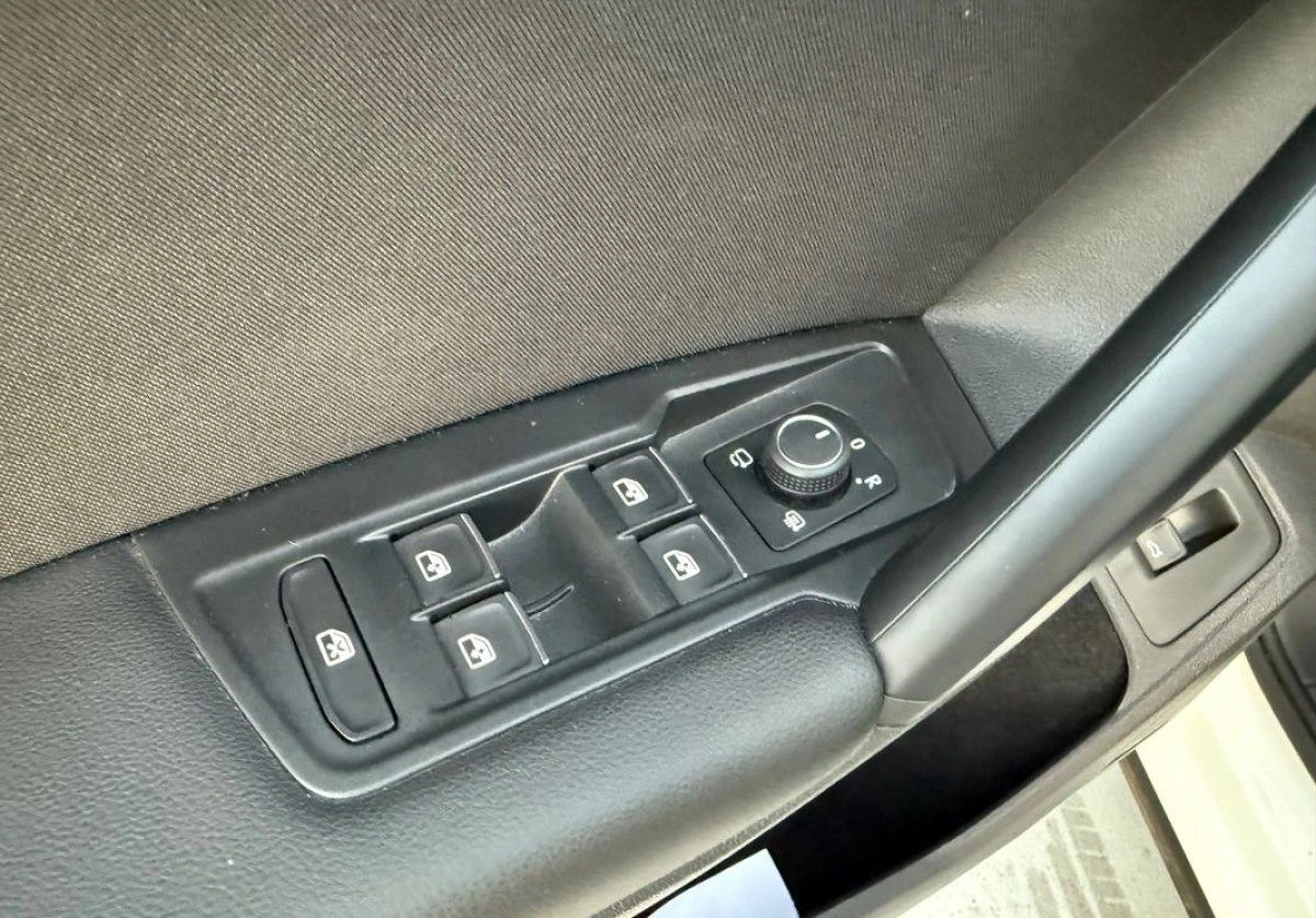 Volkswagen Tiguan - Zdjęcie 29