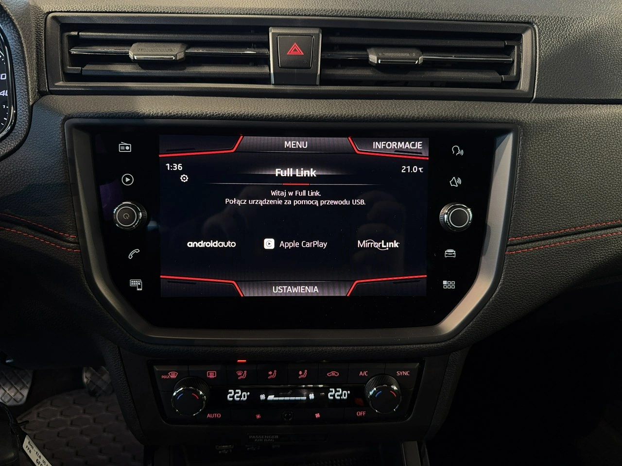 Seat Arona - Zdjęcie 18