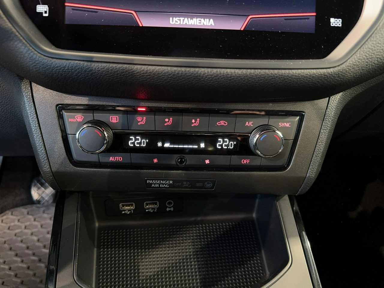 Seat Arona - Zdjęcie 19