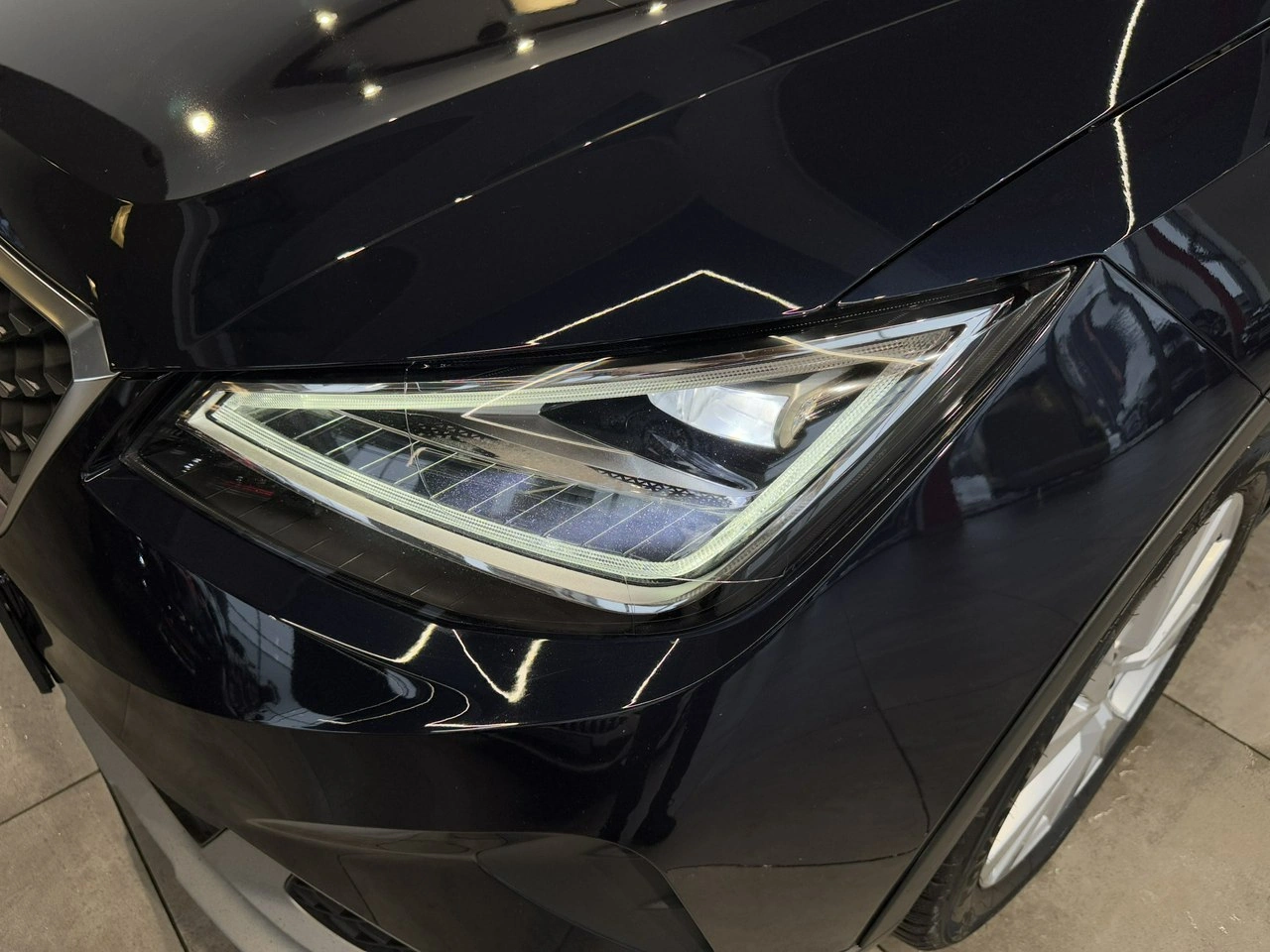 Seat Arona - Zdjęcie 8