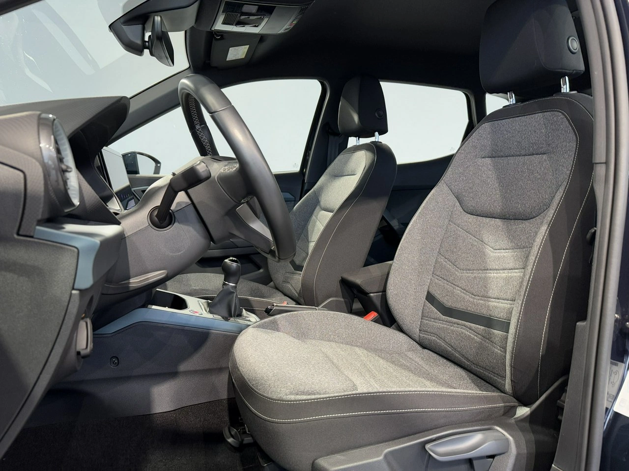 Seat Arona - Zdjęcie 13