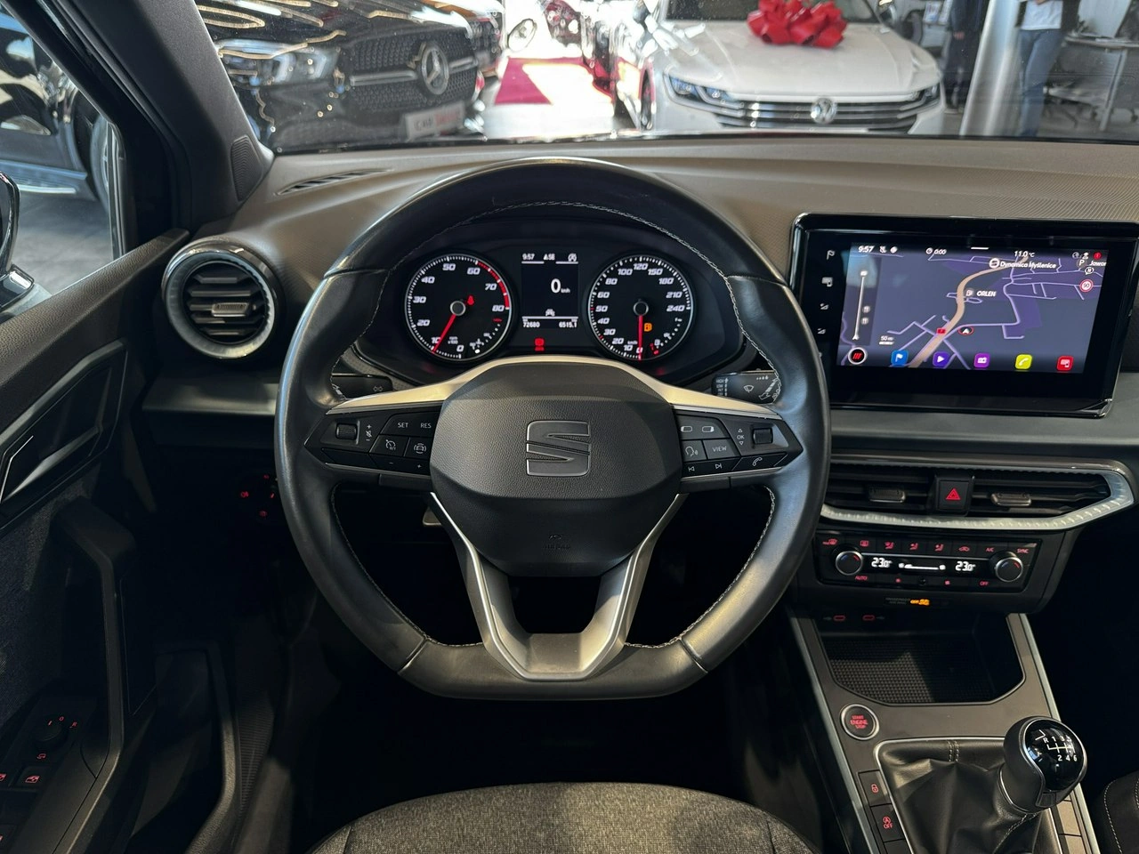 Seat Arona - Zdjęcie 17