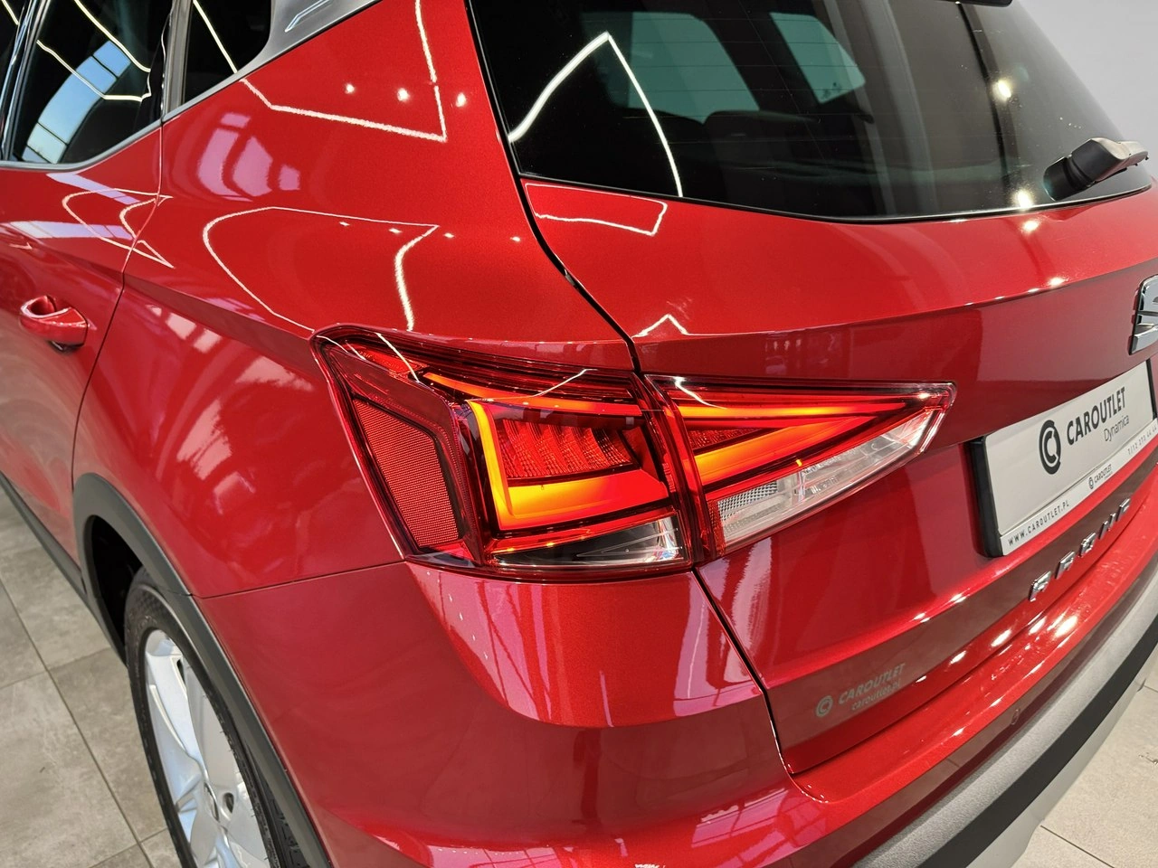 Seat Arona - Zdjęcie 10