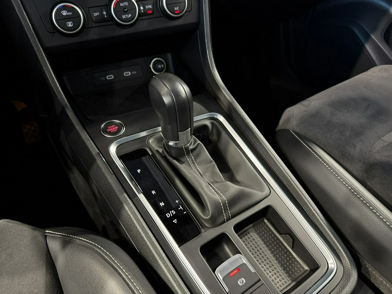 Seat Ateca - Zdjęcie 23