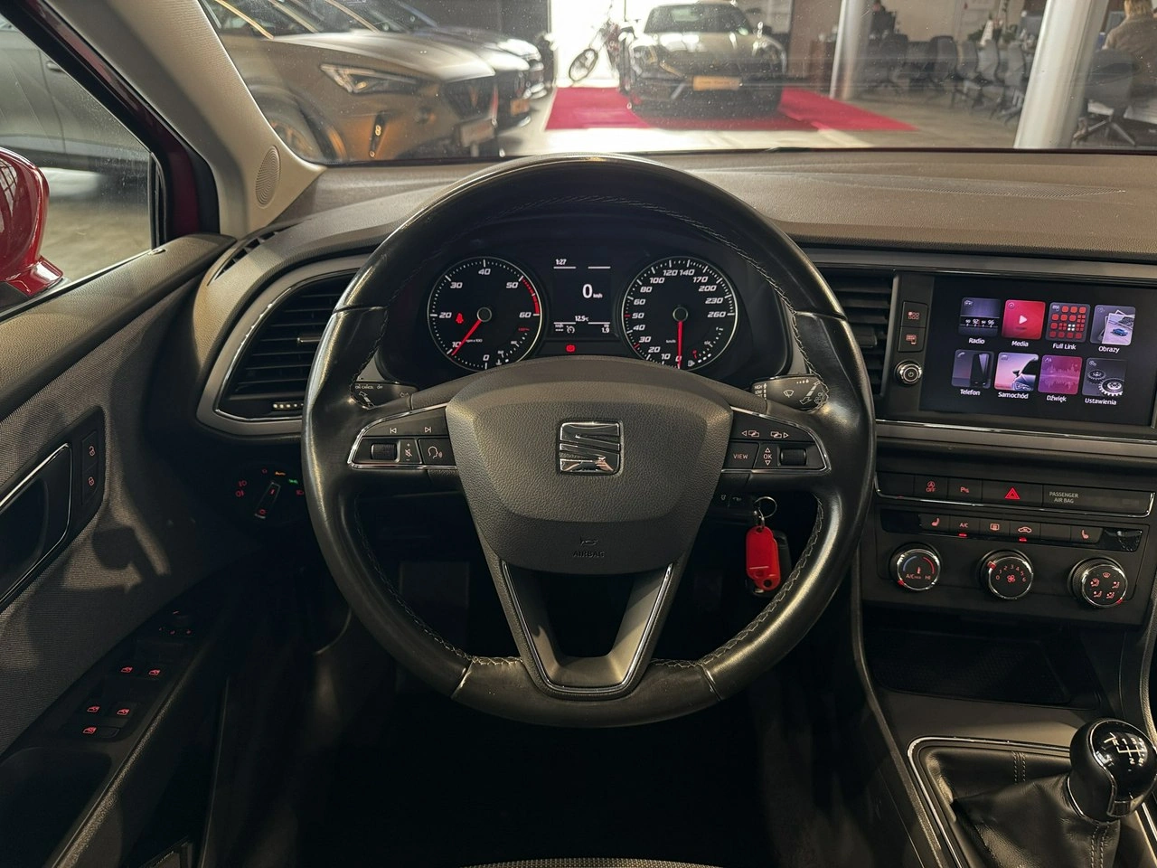 Seat Leon - Zdjęcie 12