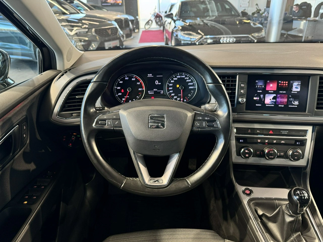 Seat Leon - Zdjęcie 16