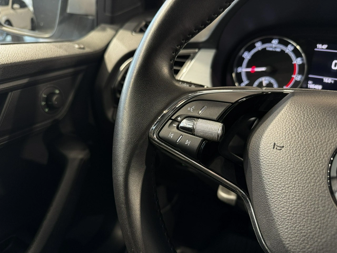 Skoda Fabia - Zdjęcie 16