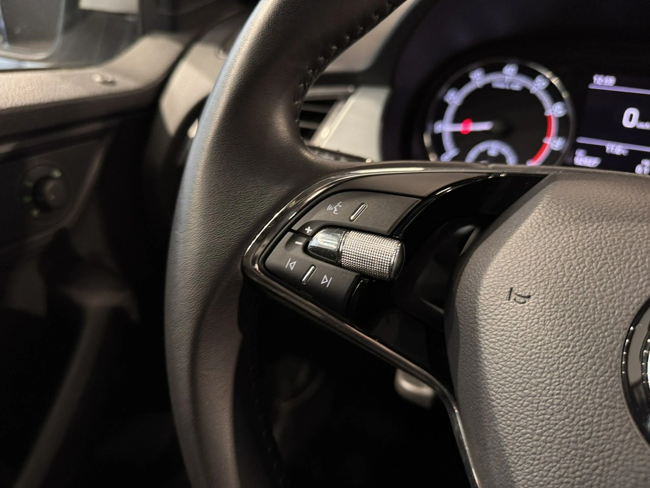 Skoda Fabia - Zdjęcie 17