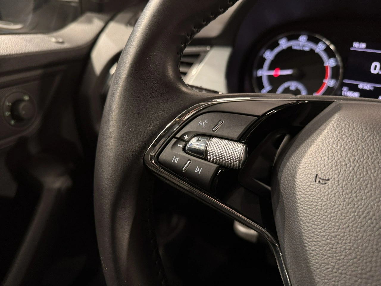 Skoda Fabia - Zdjęcie 16