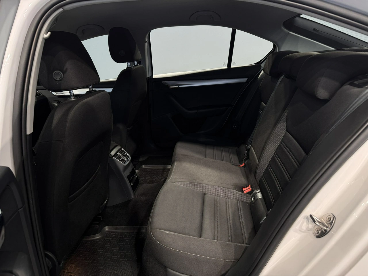 Skoda Octavia - Zdjęcie 12