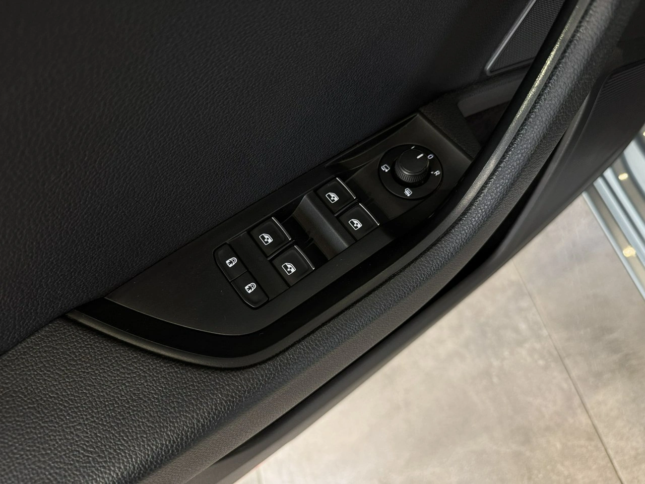 Skoda Superb - Zdjęcie 16