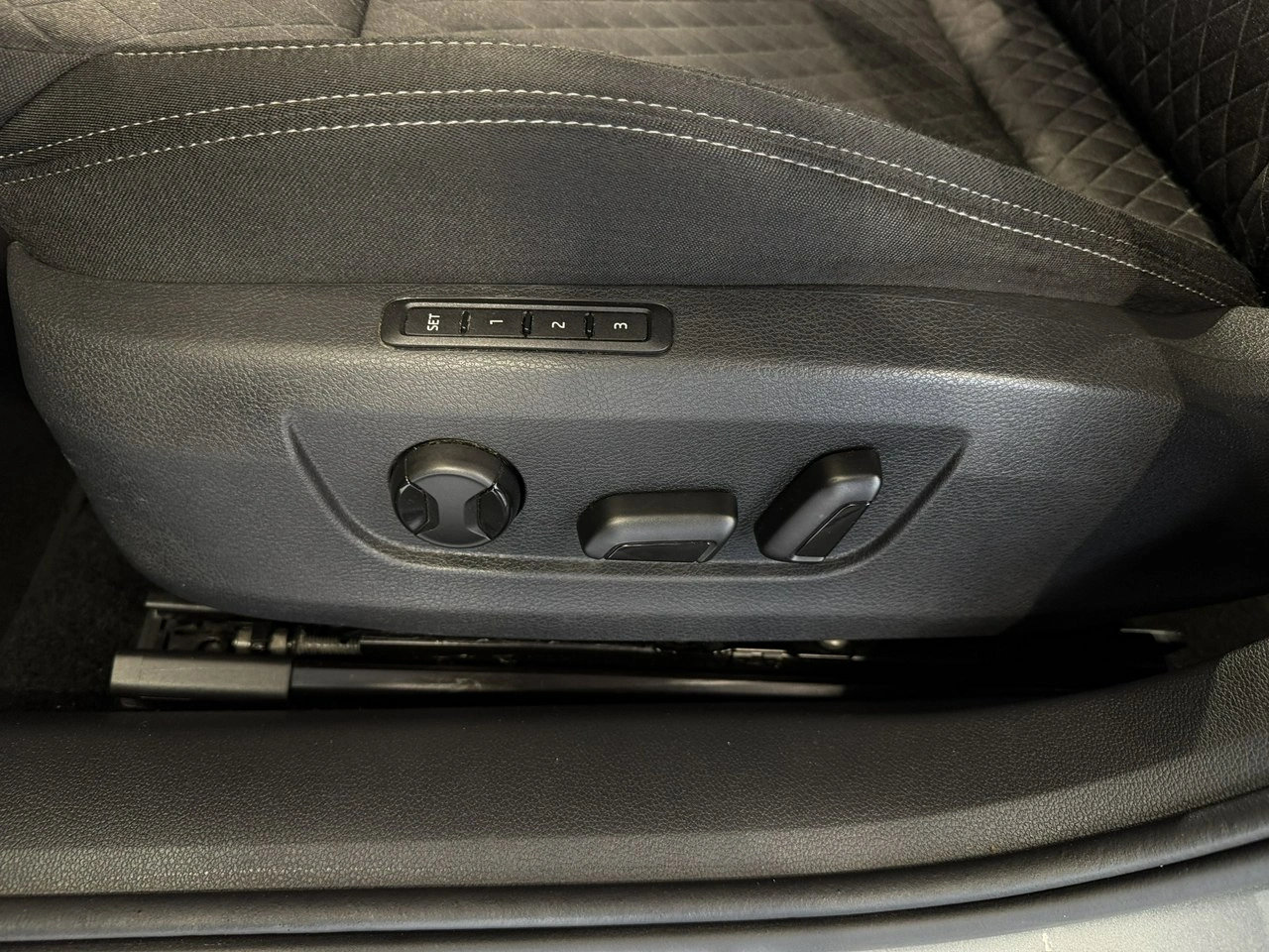 Skoda Superb - Zdjęcie 18