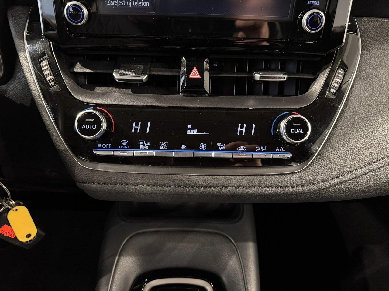 Toyota Corolla - Zdjęcie 21