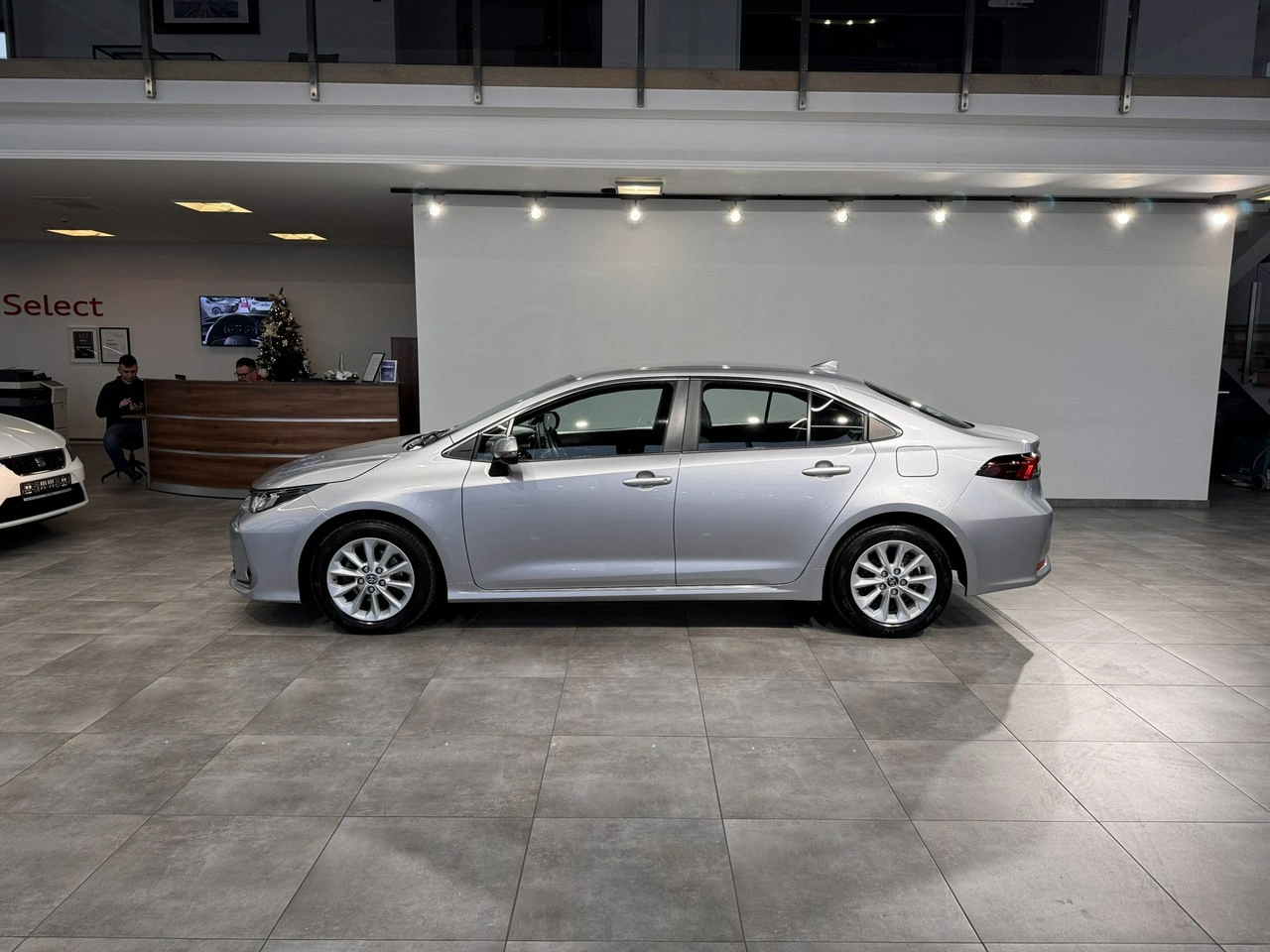 Toyota Corolla - Zdjęcie 4