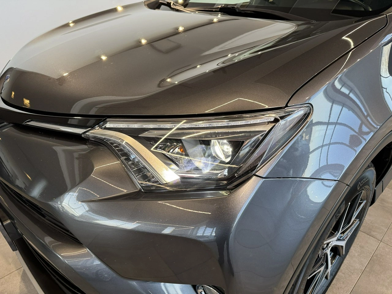 Toyota RAV-4 - Zdjęcie 8