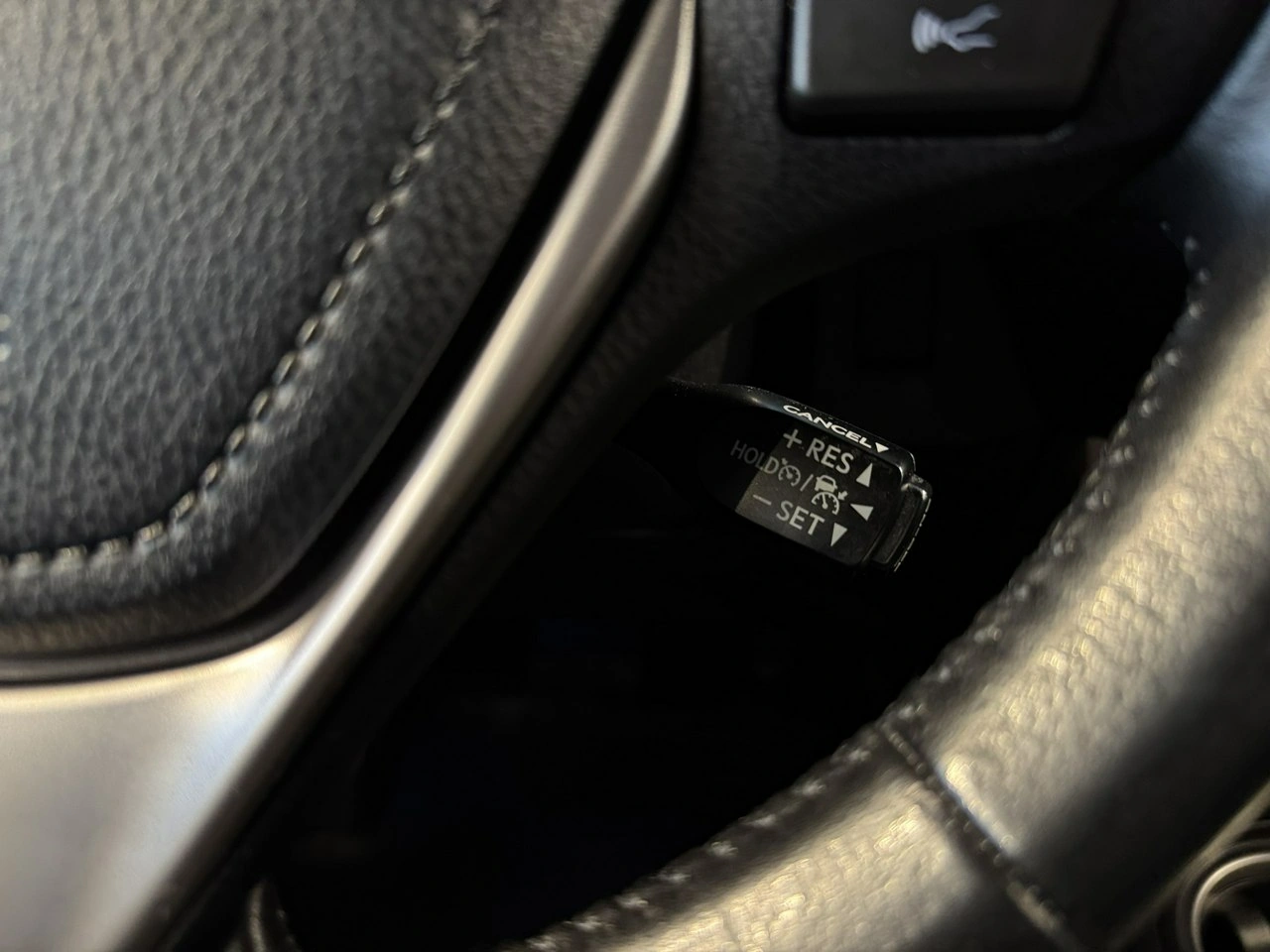 Toyota RAV-4 - Zdjęcie 22