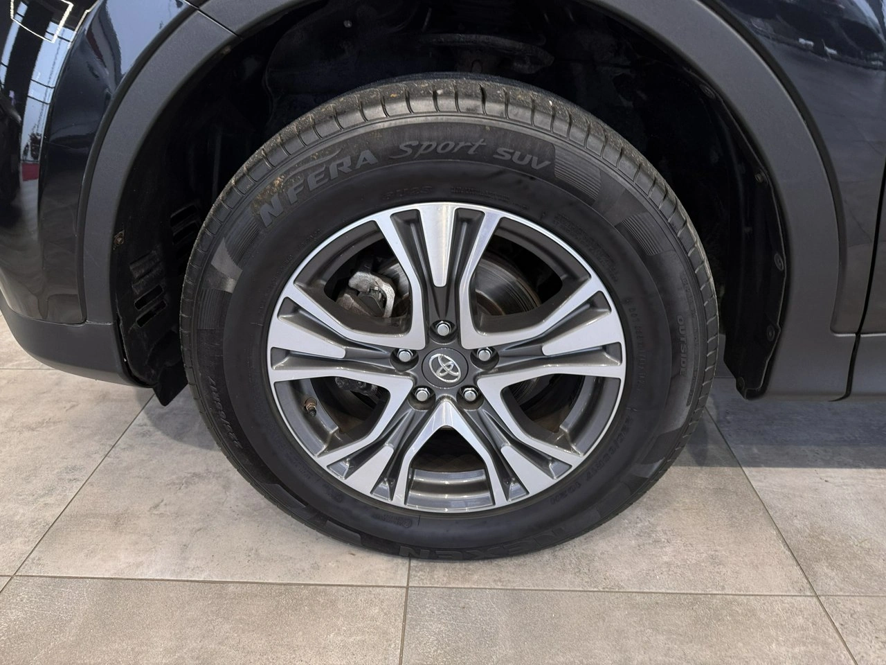 Toyota RAV-4 - Zdjęcie 8