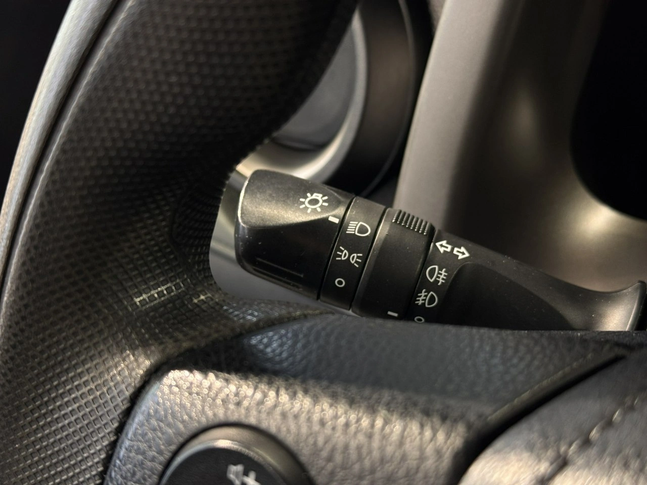 Toyota RAV-4 - Zdjęcie 14