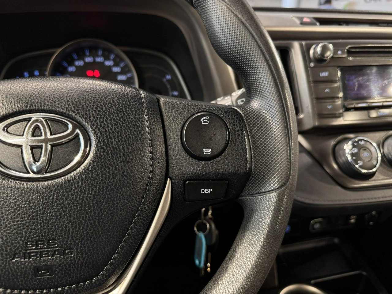 Toyota RAV-4 - Zdjęcie 18