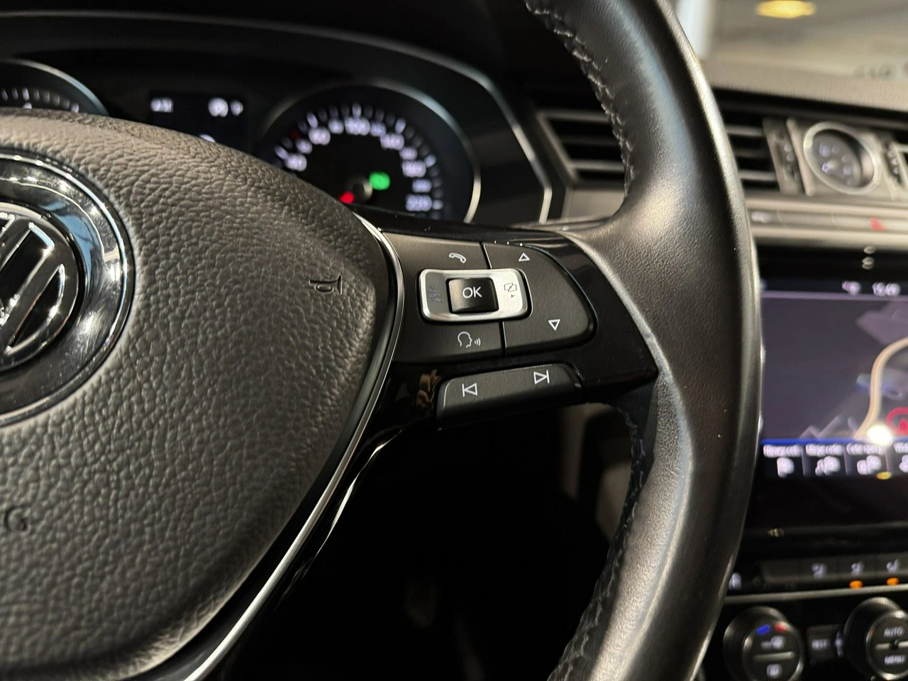 Volkswagen Arteon - Zdjęcie 18