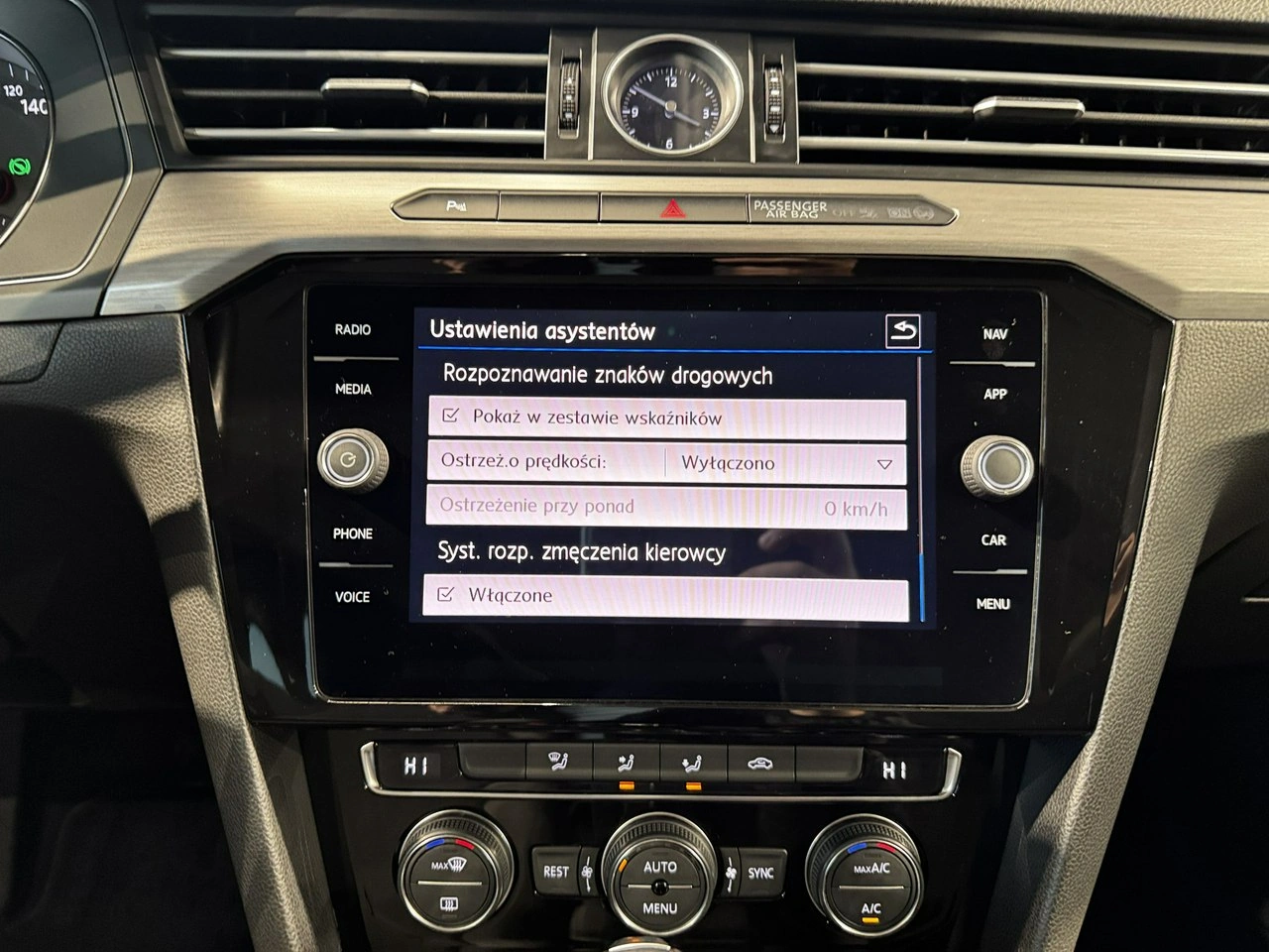 Volkswagen Arteon - Zdjęcie 28