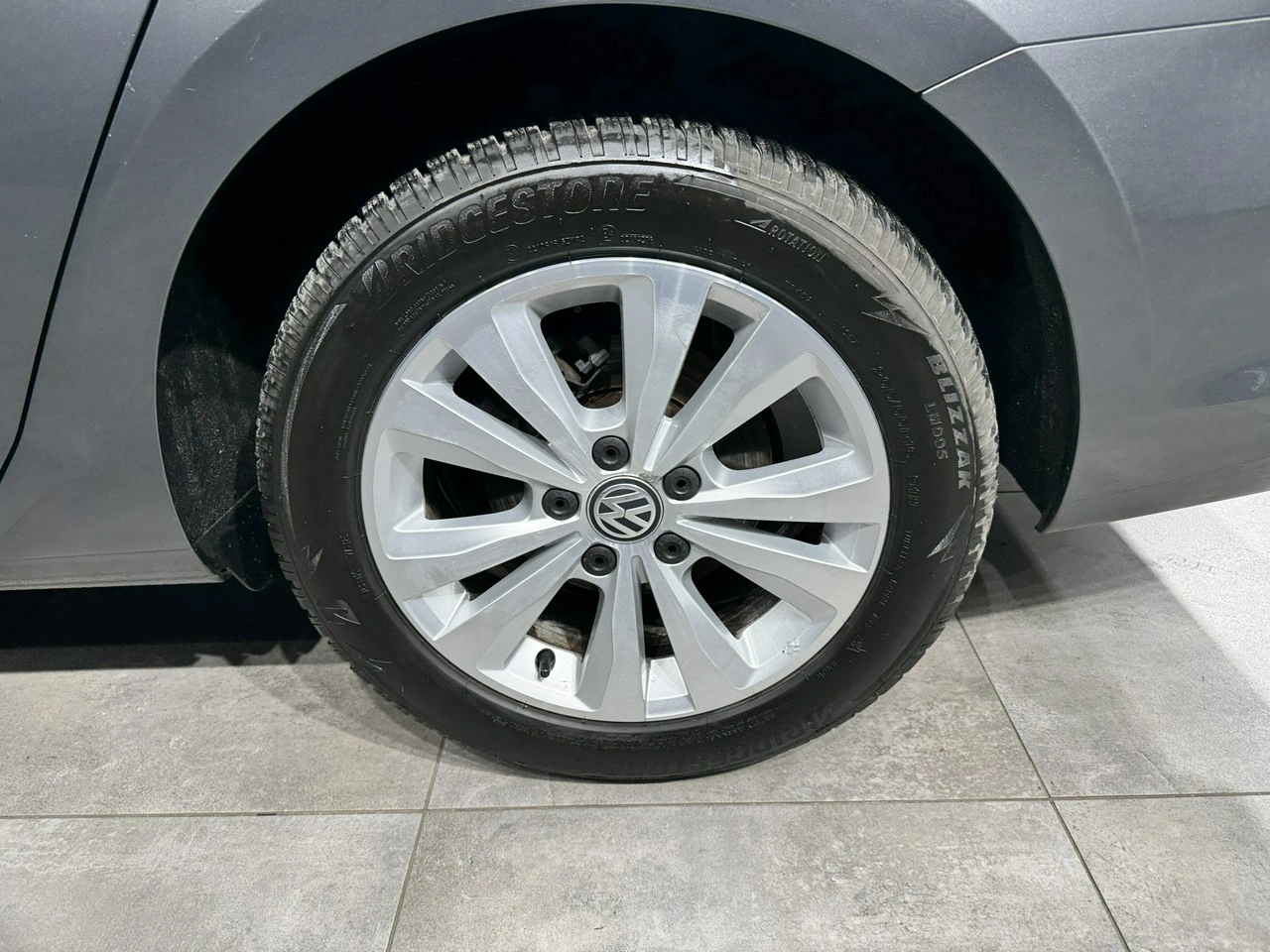 Volkswagen Golf - Zdjęcie 9