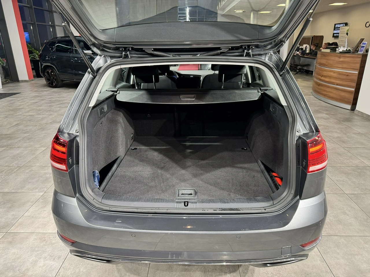 Volkswagen Golf - Zdjęcie 10