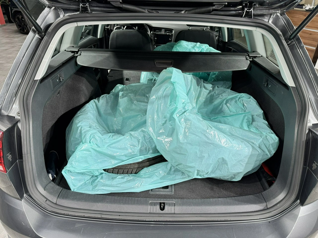 Volkswagen Golf - Zdjęcie 11