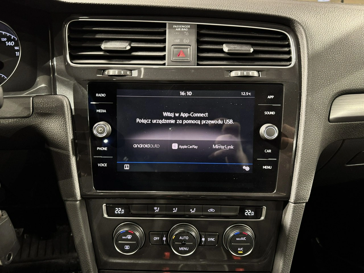 Volkswagen Golf - Zdjęcie 22