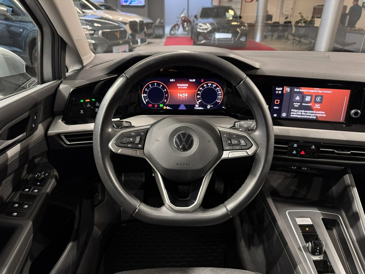 Volkswagen Golf - Zdjęcie 17