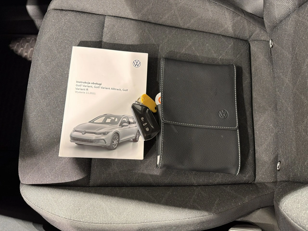 Volkswagen Golf - Zdjęcie 27